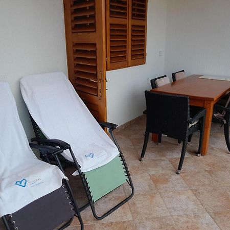 Apartments Adelheid In Biograd, Close To The Beach บีโอกราดนาโมรู ภายนอก รูปภาพ