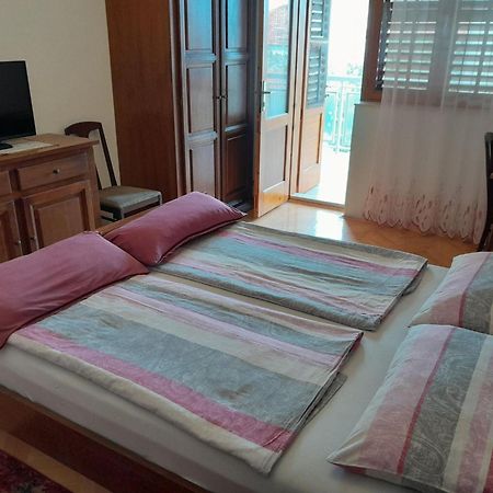 Apartments Adelheid In Biograd, Close To The Beach บีโอกราดนาโมรู ภายนอก รูปภาพ
