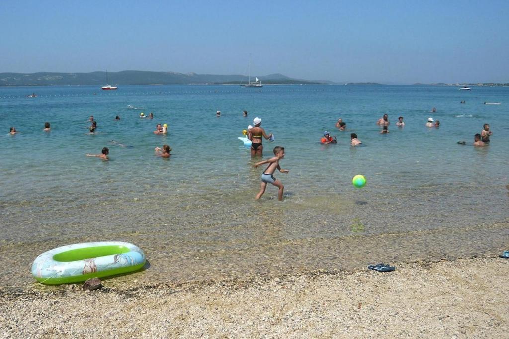 Apartments Adelheid In Biograd, Close To The Beach บีโอกราดนาโมรู ภายนอก รูปภาพ