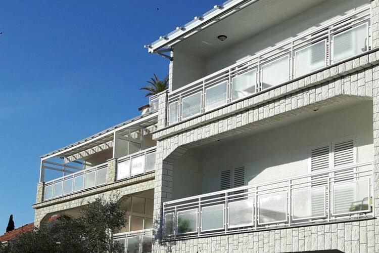 Apartments Adelheid In Biograd, Close To The Beach บีโอกราดนาโมรู ภายนอก รูปภาพ