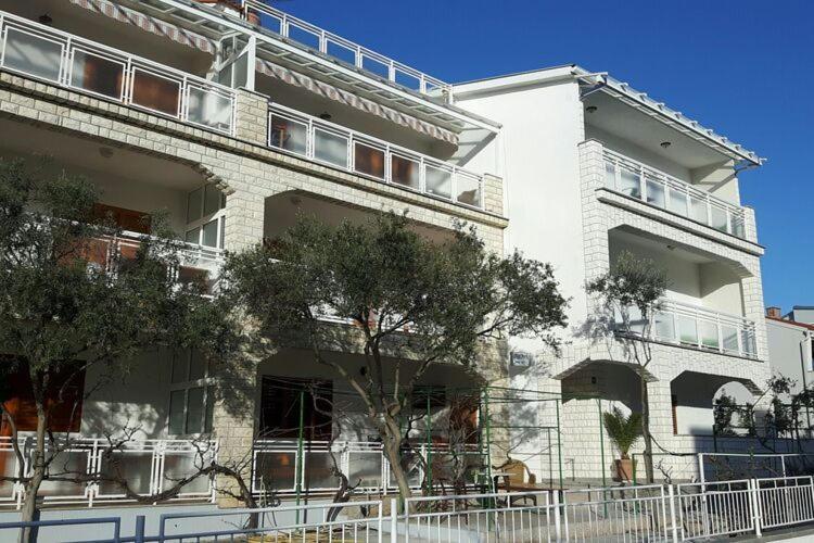 Apartments Adelheid In Biograd, Close To The Beach บีโอกราดนาโมรู ภายนอก รูปภาพ